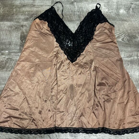 Undercover Wear Lingerie Top Size 2x - Picture 6 of 8